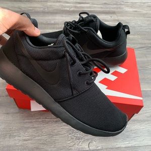 Women Nike Roshe One